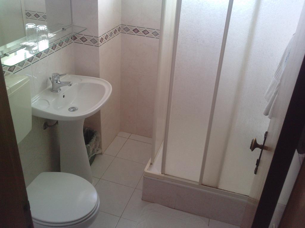 Residencial Nosso Paraiso Quarteira Chambre photo
